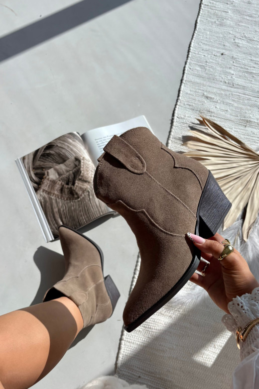 Slip-on Women's Cowboy Boots Made of Natural Suede Beige Beretta Slip-on Women's Cowboy Boots Made of Natural Suede Beige Beretta