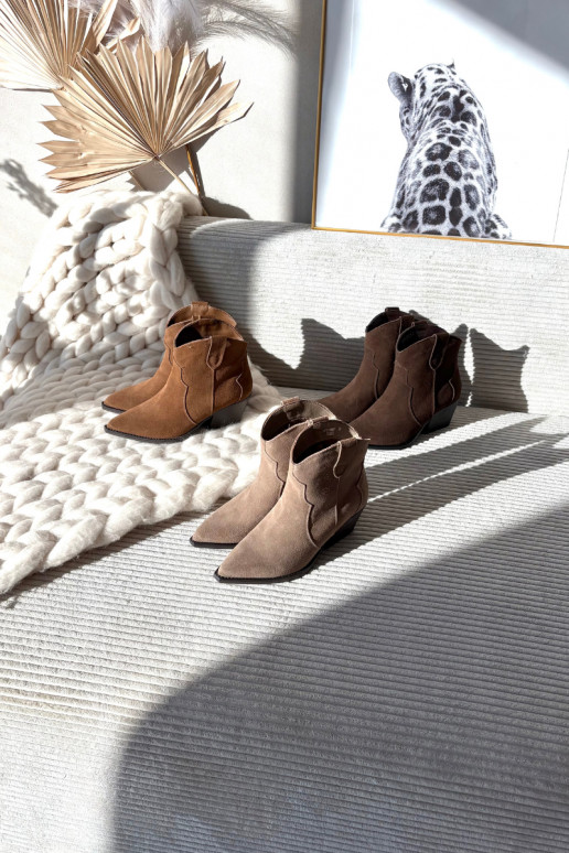 Slip-on Cowboy Boots Women's Made of Natural Suede Camel Beretta