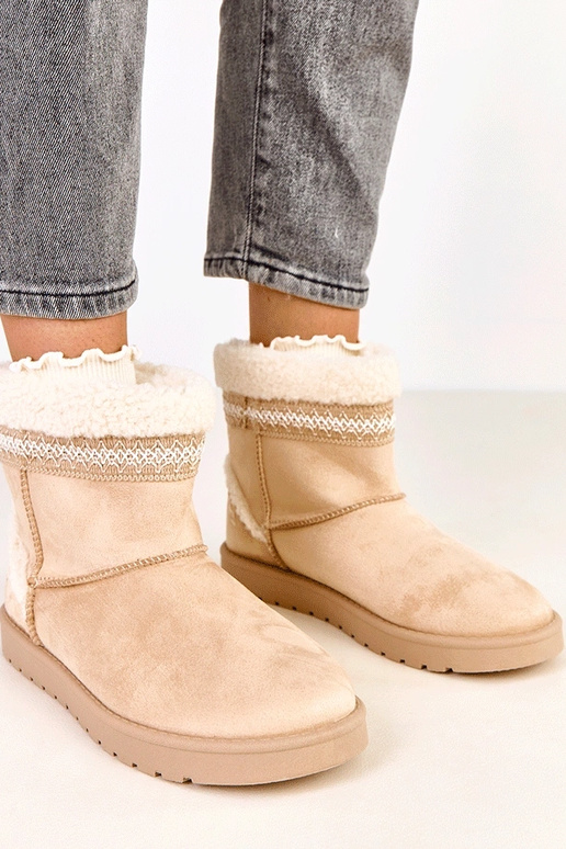 Beżowe niskie śniegowce zdobione... Beżowe niskie śniegowce zdobione...