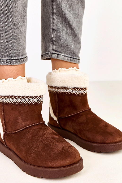 Brązowe niskie śniegowce zdobione... Brązowe niskie śniegowce zdobione...