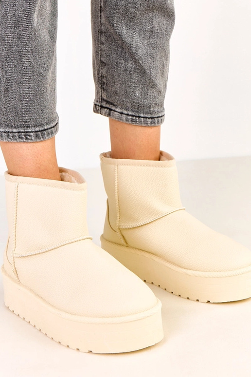 Beżowe niskie śniegowce na platformie... Beżowe niskie śniegowce na platformie...