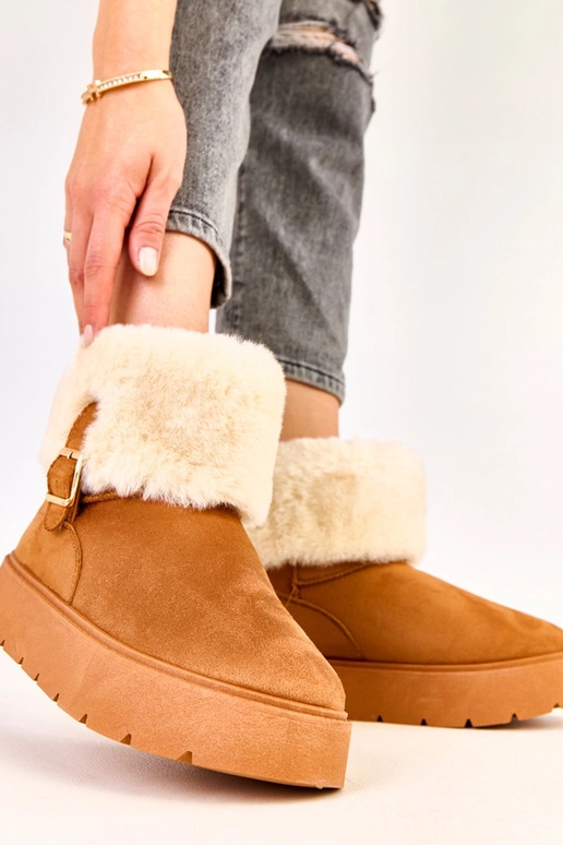 Brązowe śniegowce na platformie... Brązowe śniegowce na platformie...