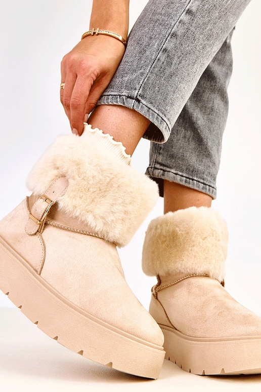 Beżowe śniegowce na platformie... Beżowe śniegowce na platformie...