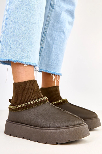 Zielone śniegowce ze...