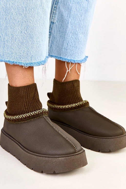 Zielone śniegowce ze skarpetkową... Zielone śniegowce ze skarpetkową...