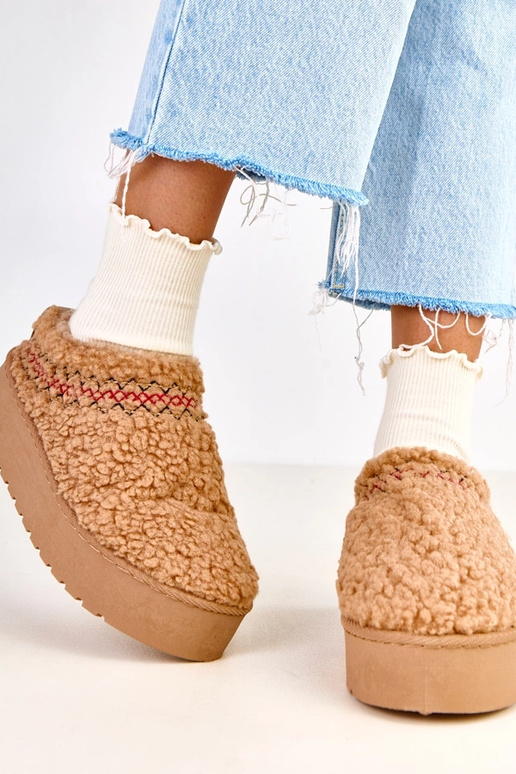 Ciemnobeżowe niskie śniegowce na... Ciemnobeżowe niskie śniegowce na...