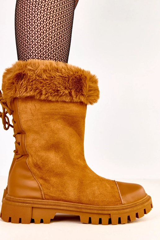 Beżowe botki z ekozamszową cholewką i...