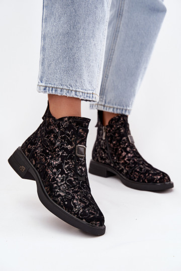 Ankle boots made of genuine suede with low heel D&A CR52-713 Black-brown 2