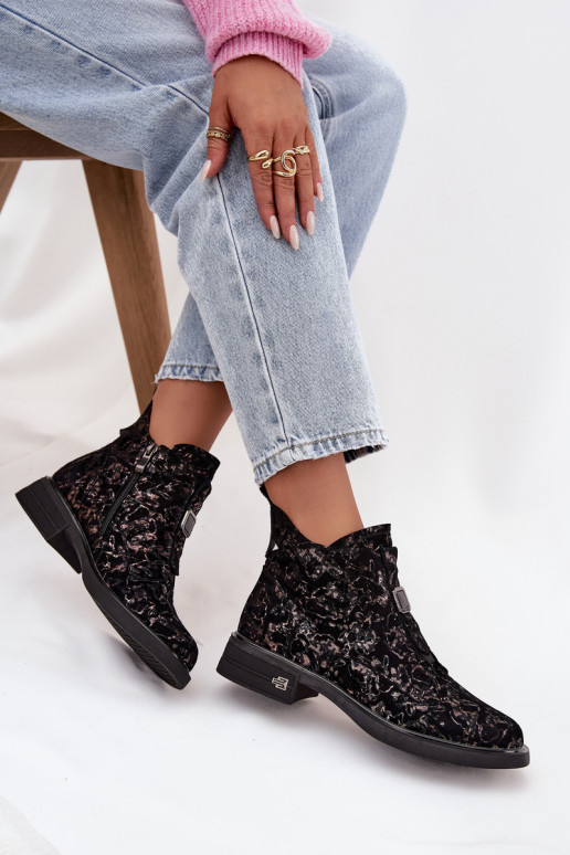 BotkiwithNaturalnego Zamszu Na Niskim Obcasie D&A CR52-713 Czarno-Brązowe