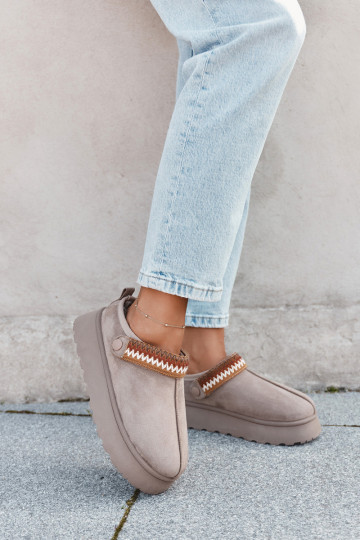 Women's Low Snow Boots With Movable Strap And Embroidery On Platform Dark Beige Lyrisse