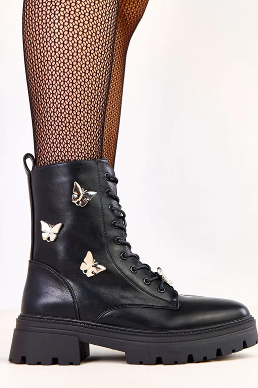 Czarne traperki damskie zdobione...