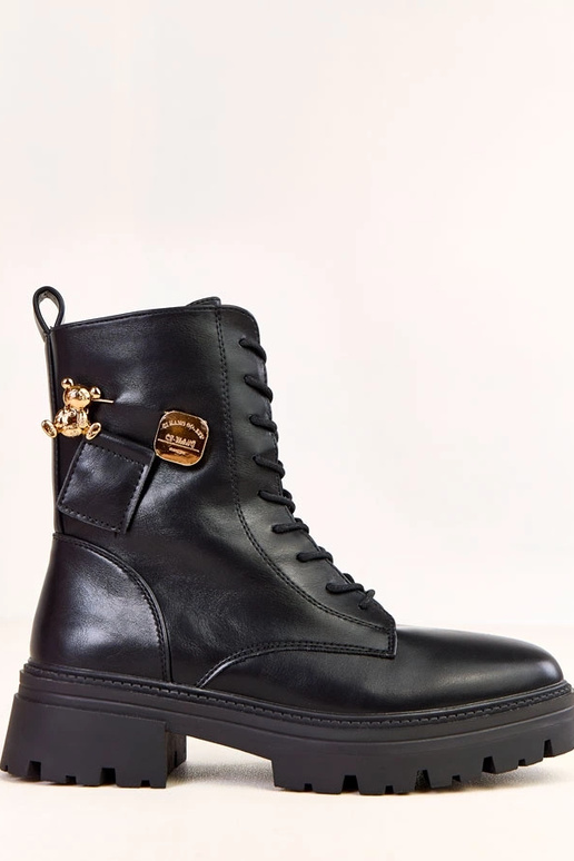 Czarne traperki damskie zdobione...