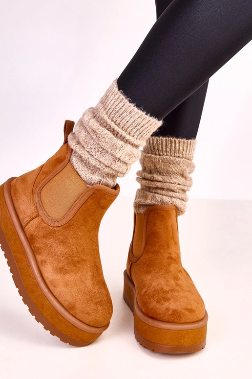 Brązowe niskie śniegowce z elastyczną... Brązowe niskie śniegowce z elastyczną...