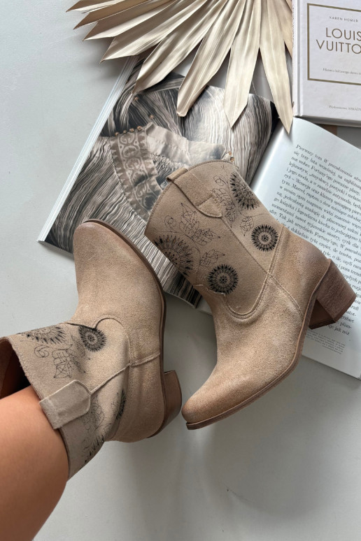 Zamszowe Skórzane Botki Damskie Ażurowe Na Obcasie Zazoo 3844 Beżowe