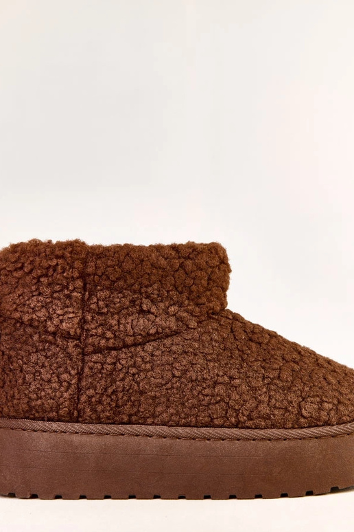 Ciemnobrązowe śniegowce z cholewką z... Ciemnobrązowe śniegowce z cholewką z...