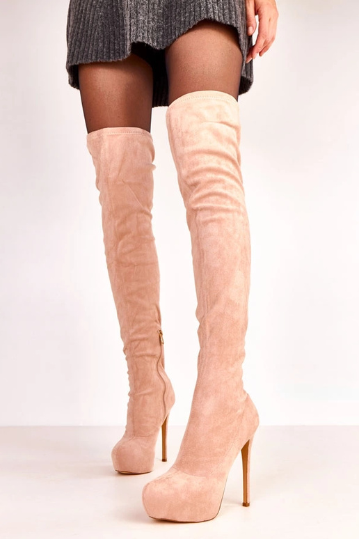 Beżowe kozaki ekozamszowe za kolano...