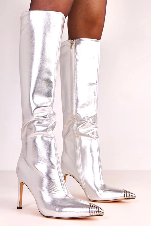 Srebrne kozaki eleganckie z metalowym...