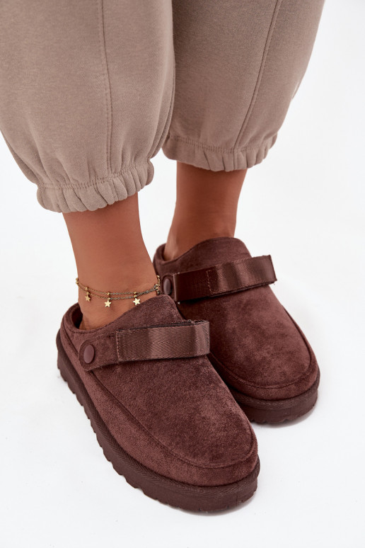 Women s Warm Slippers with Fur on Platform Chocolate Azida Women s Warm Slippers with Fur on Platform Chocolate Azida