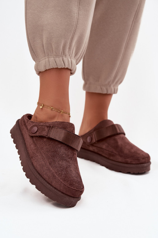 Women s Warm Slippers with Fur on Platform Chocolate Azida Women s Warm Slippers with Fur on Platform Chocolate Azida