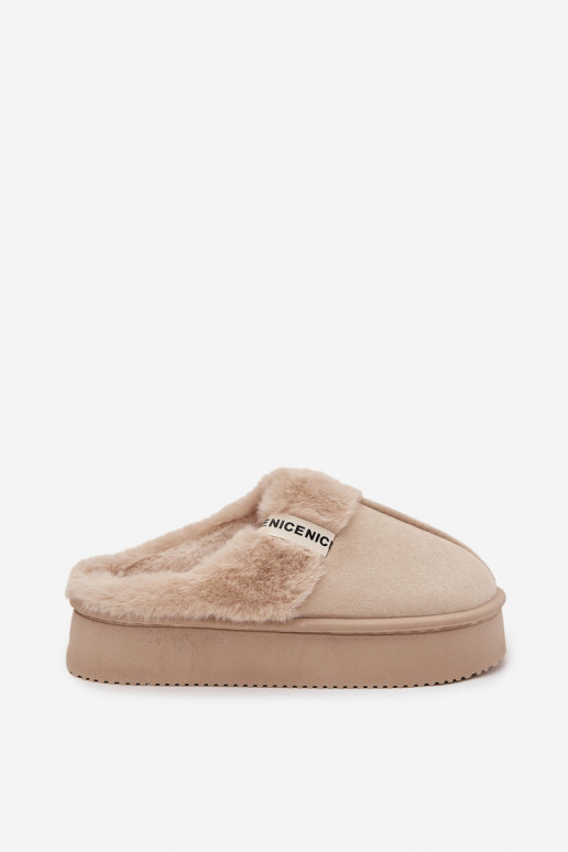 Women's slippers with fur light beige Parisse