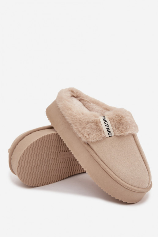 Women's slippers with fur light beige Parisse