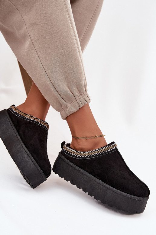 Women's Snow Boots with Decorative Embroidery Black Jenira Women's Snow Boots with Decorative Embroidery Black Jenira