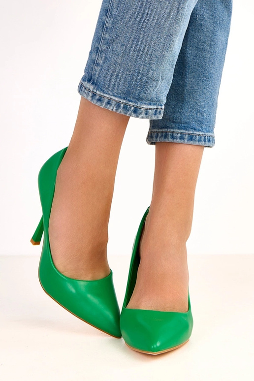 Zielone klasyczne szpilki Nicole Zielone klasyczne szpilki Nicole