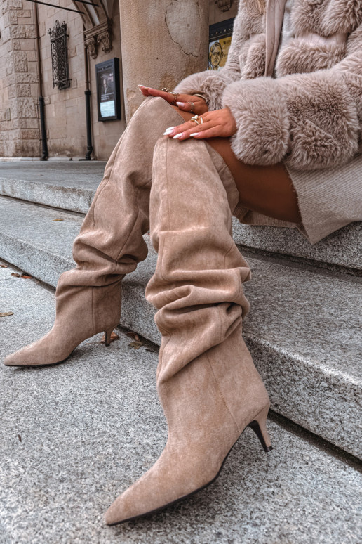 Slip-on Women's Heeled Boots Beige Ysolienne Slip-on Women's Heeled Boots Beige Ysolienne