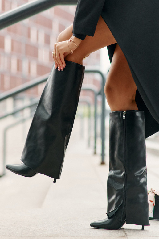 Warm Heeled Boots with Rolled Shaft Black Tamonia