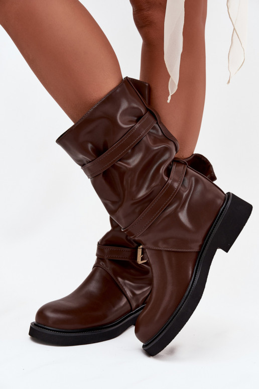 Wrinkled Women's Boots To The Middle Of The Leg With Straps And Buckles Brown Halvessa