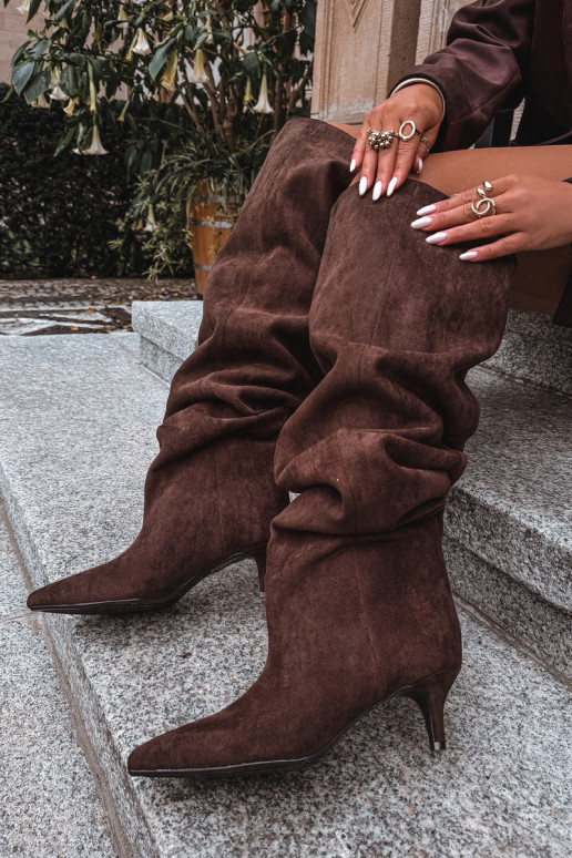 Slip-on Women's Boots on Heel Chocolate Ysolienne Slip-on Women's Boots on Heel Chocolate Ysolienne