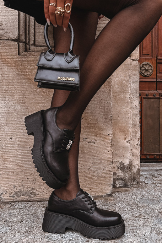 Półbuty DamskiewithPrzypinką Eko Skórzane Czarne Laurea