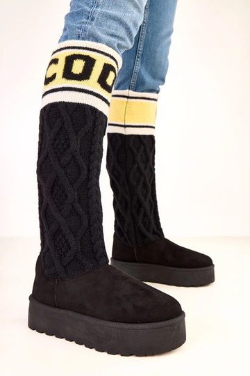 Czarne śniegowce na...