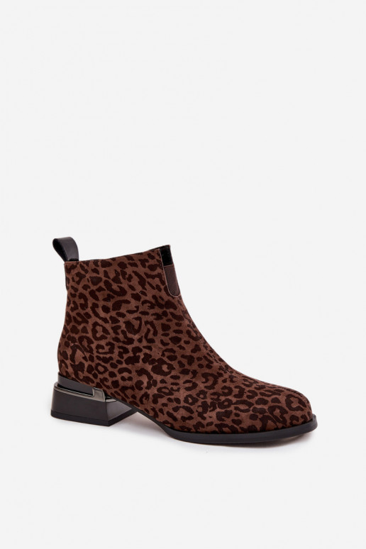 Ankle boots made of natural suede with leopard print D&A JC52-852 Brown Ankle boots made of natural suede with leopard print D&A JC52-852 Brown