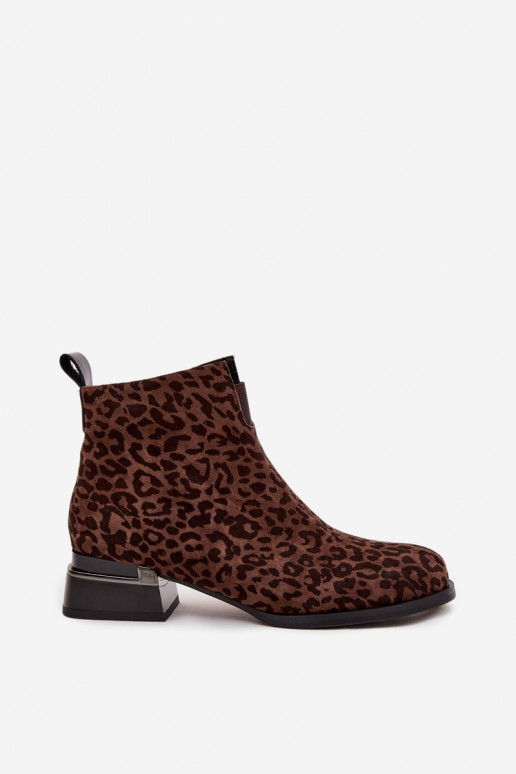 Ankle boots made of natural suede with leopard print D&A JC52-852 Brown Ankle boots made of natural suede with leopard print D&A JC52-852 Brown