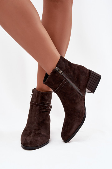Women's Boots Made of Natural Suede on Block Heel Lined D&A CR52-651 Chocolate 2