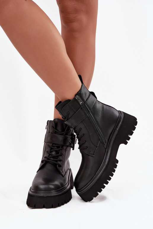 Leather Women's Work Boots Insulated With Decorative Clasp D&A MK52-032 Black Leather Women's Work Boots Insulated With Decorative Clasp D&A MK52-032 Black