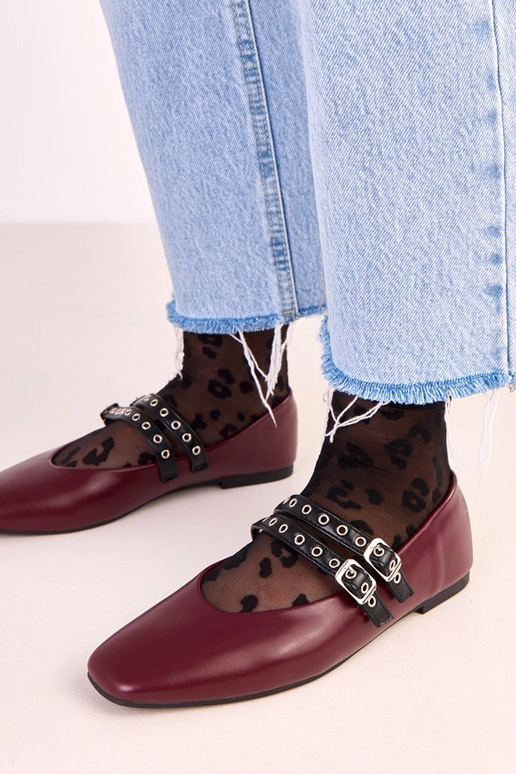 Bordowe baleriny z kwadratowym... Bordowe baleriny z kwadratowym...