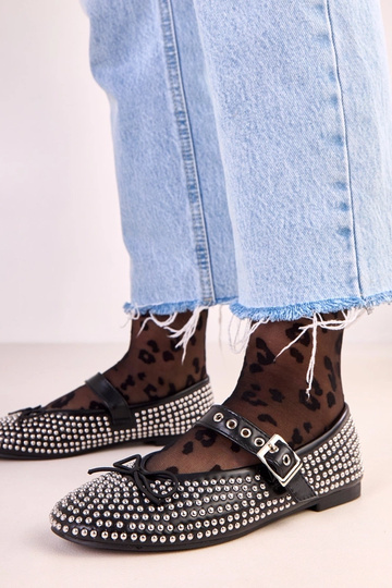 Czarne baleriny zdobione...