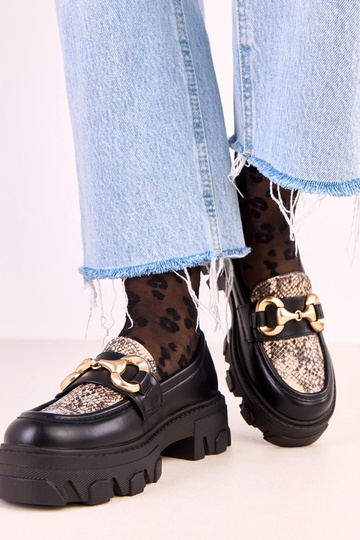 Czarne mokasyny z motywem... 2