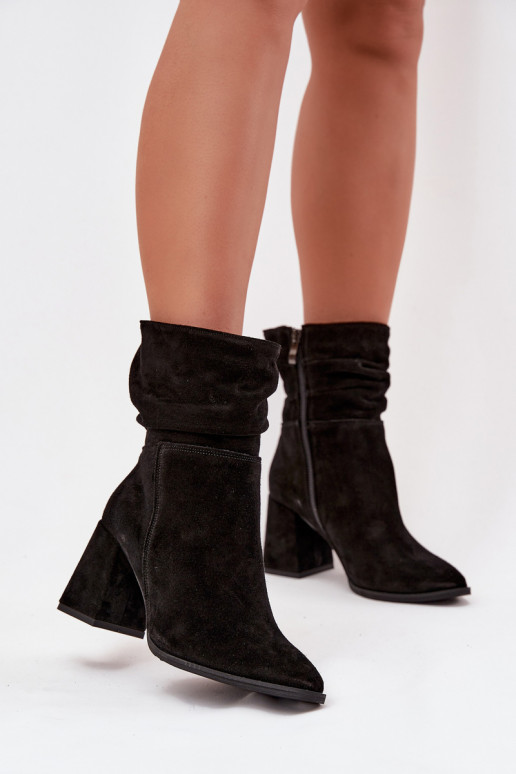 Ankle boots made of natural suede lined with a heel with gathering Zazoo 4216 Black Ankle boots made of natural suede lined with a heel with gathering Zazoo 4216 Black