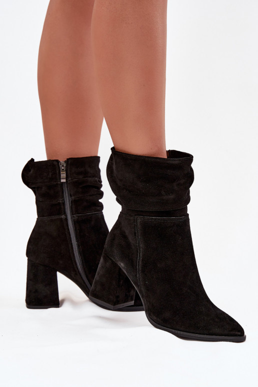 Ankle boots made of natural suede lined with a heel with gathering Zazoo 4216 Black Ankle boots made of natural suede lined with a heel with gathering Zazoo 4216 Black