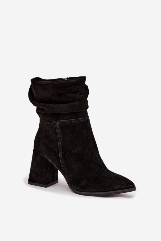 Ankle boots made of natural suede lined with a heel with gathering Zazoo 4216 Black Ankle boots made of natural suede lined with a heel with gathering Zazoo 4216 Black