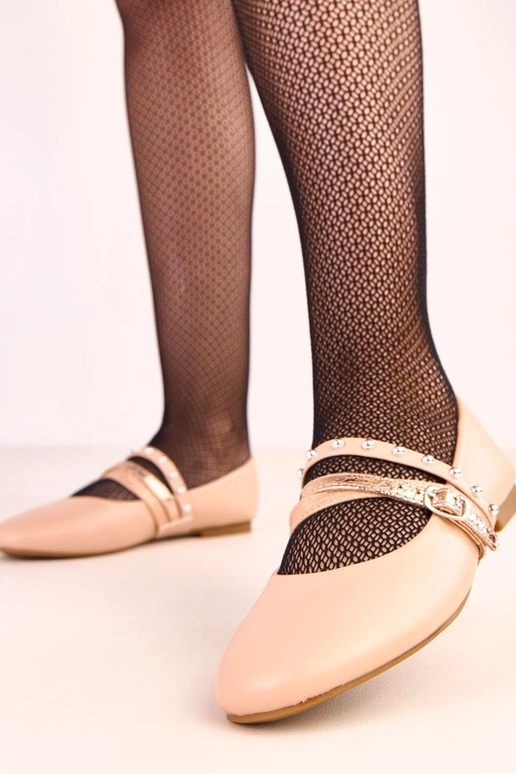 Beżowe baleriny z ozdobnymi paskami Vika