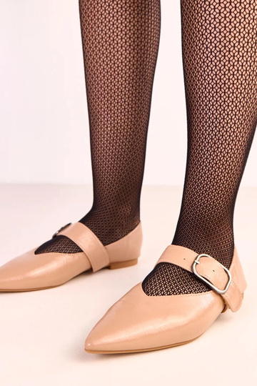 Beżowe baleriny z klamrą Lena