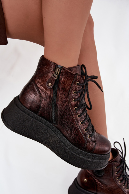 Leather Boots on a Thick Platform Maciejka 06309-32 Metallic Brown Leather Boots on a Thick Platform Maciejka 06309-32 Metallic Brown