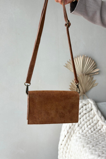Bag Made of Natural Suede Camel Mirine 2