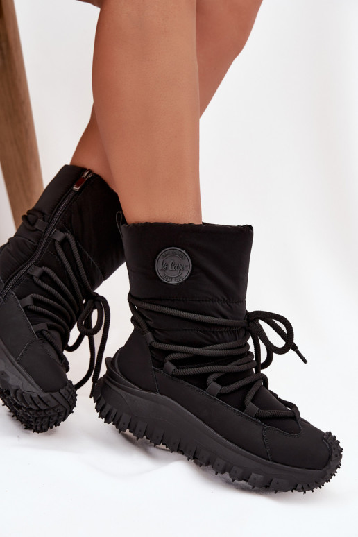 Leather Snow Boots on Platform Lee Cooper LCJ-25-12-3660 Black Leather Snow Boots on Platform Lee Cooper LCJ-25-12-3660 Black