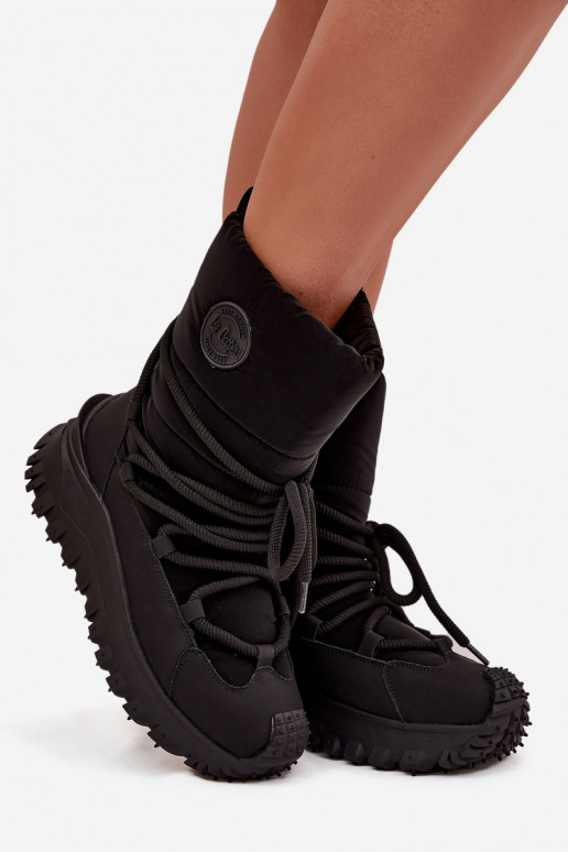 Leather Snow Boots on Platform Lee Cooper LCJ-25-12-3660 Black Leather Snow Boots on Platform Lee Cooper LCJ-25-12-3660 Black