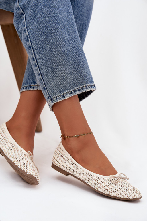   I Kokardką  Belirra